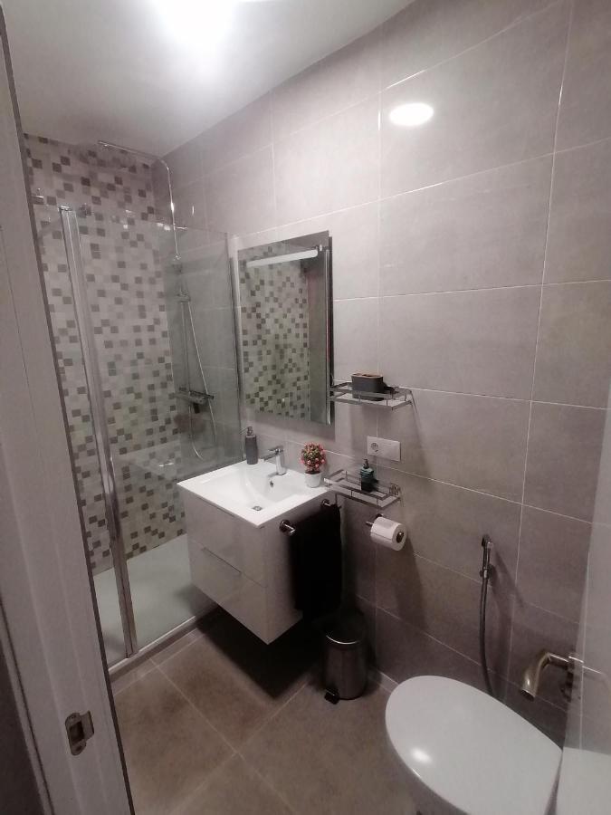 Piso Agradable Cerca De La Playa Appartement Almería Buitenkant foto